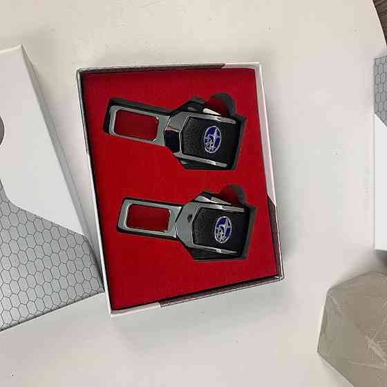 Заглушки для ременів безпеки на подарунок у коробочці Toyota, BMW, Lexus, Mazda, Nissan, Subaru, Chevrolet Subaru ( 28065 ) Харків