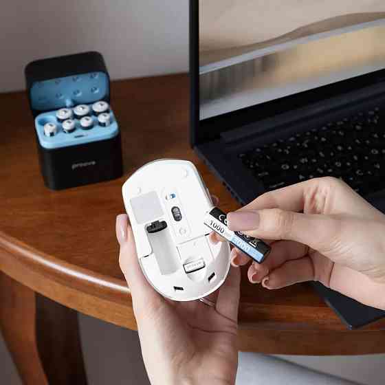 Зарядний пристрій Proove Compact Station 8pcs (4xAAA + 4xAA) Black (RBCS00000001) ( 13932 ) Харків