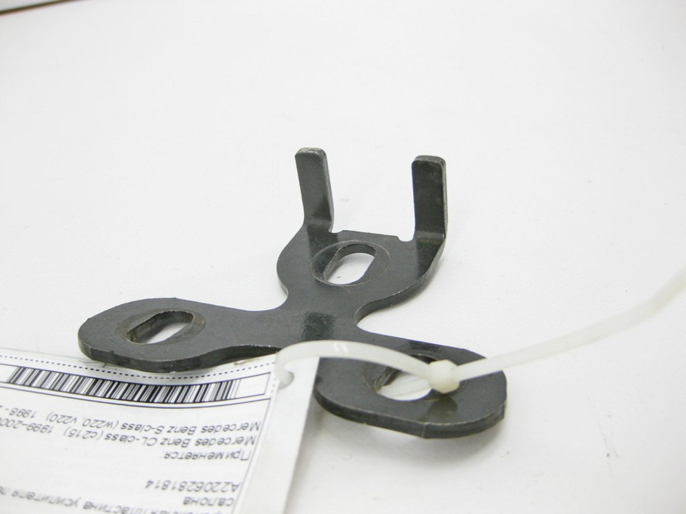 Mercedes-Benz  A2206281814 Кріпильна пластина підсилювача передньої панелі салону S-Class W220 CL C215 Одесса - изображение 4