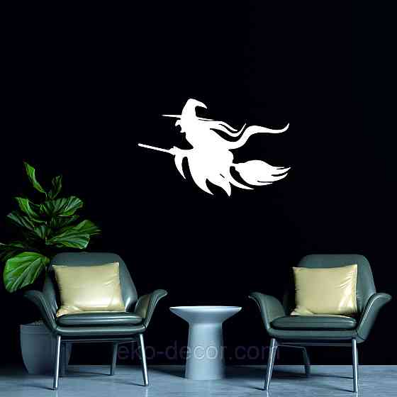 Декоративное настенное Панно «Ведьма на метле с котом», Декор на стену 90*54 см, Белый Киев