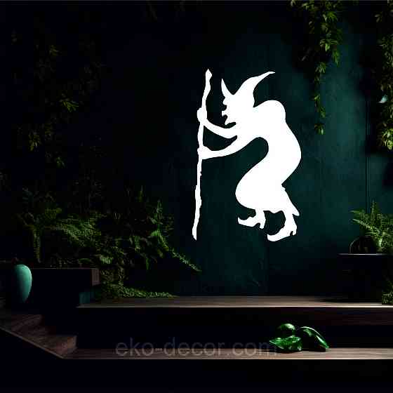 Декоративне настінне Панно «Ведьма», Декор на стіну 90*56 см, Білий Київ