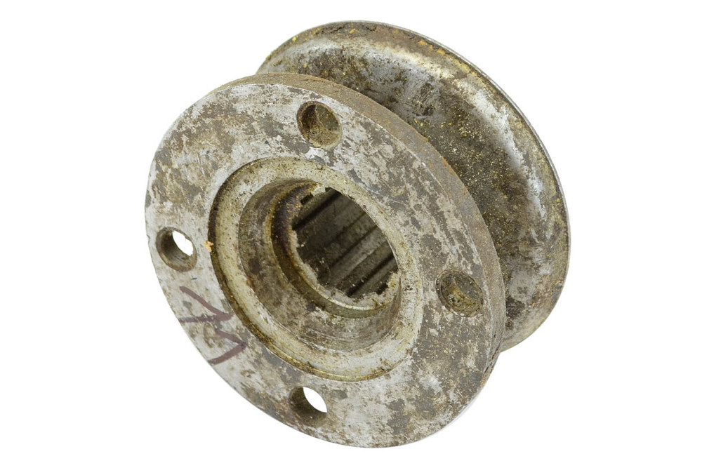 Фланець РЕДУКТОРНОГО воєнного УАЗ 469 (хвостовика) мосту Мукачево - фото 1