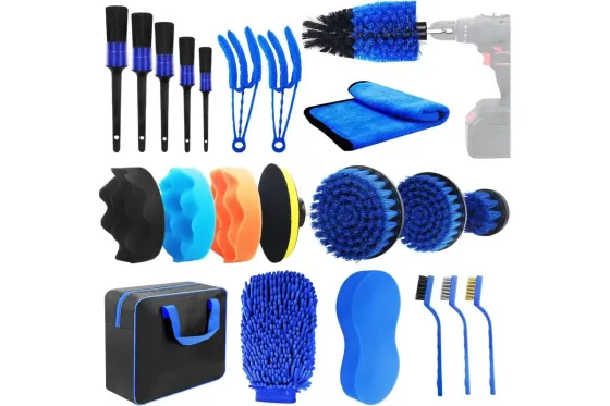 Набор щёток, тряпок, инструмента для клипс и пластика (CS-002) Коломия