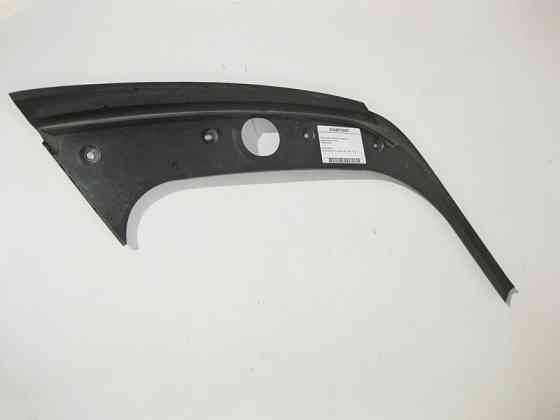 Mercedes-Benz  A1646700487 Пластикова накладка під кватирку заднього правого крила GL X164 Одеса