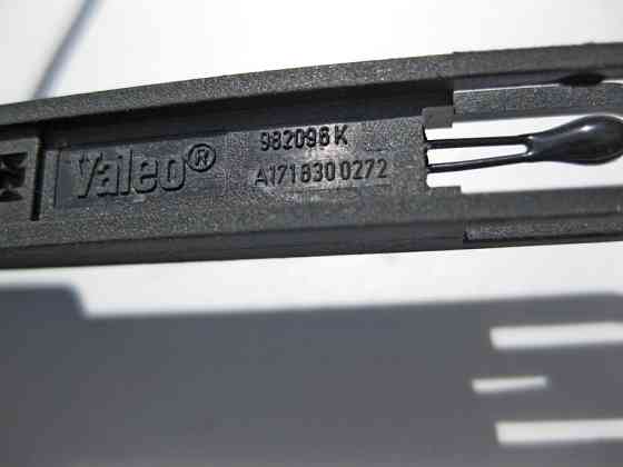 Mercedes-Benz  A1718300272 Датчик температури в корпусі пічки GL X164 ML W164 GLE W166 GLS X166 E-Class W213 C238 Одеса