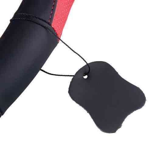 Чохол на кермо VLOD-L285 M чорний-червоний, перфорована шкіра, БО Харків