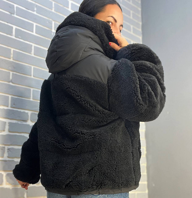 Куртка жіноча Lady Yep 9055 тедді комбінована штучне хутро оверсайз з капюшоном, чорний, 44-48 Київ - фото 18