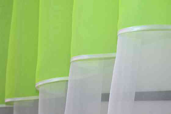 Кухонные шторы VR-Textil № 091к с ламбрекеном и подвязками неоново-салатовый с белым 280х170 см (52-0686) Киев