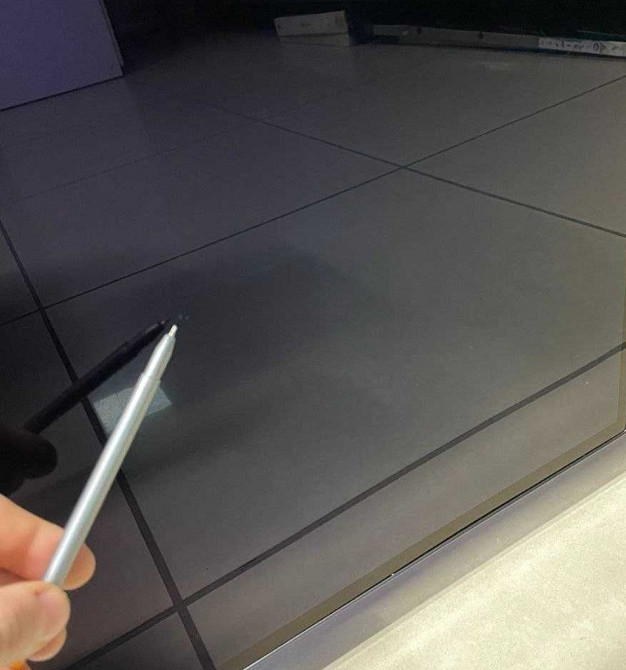 Телевизор Безрамный: 83