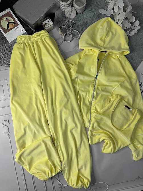 Женский стильный повседневный плюшевый костюм тройка Желтый, 46/48 Одесса - изображение 2