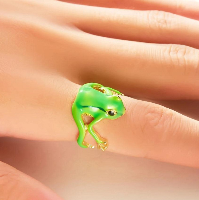 Кольцо с регулируемым размером в виде зеленой лягушки, 2.2 см. Киев - изображение 1