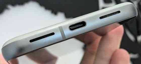 Телефон Google Pixel 8 Hazel 8/256Gb. Киев