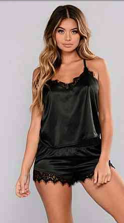 Стрейчева піжама жіноча атласна з мереживом Чорний M/L Харків