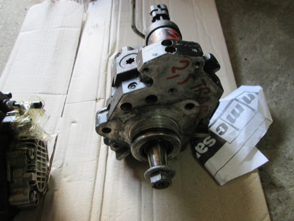 Паливний насос Nissan Primastar 2.5 dci 2001-2006 Ковель - фото 1