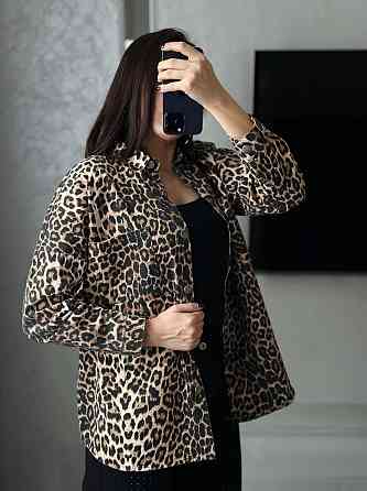 Жіноча стильна леопардова сорочка на металевих ґудзиках Моко, 44 Одеса