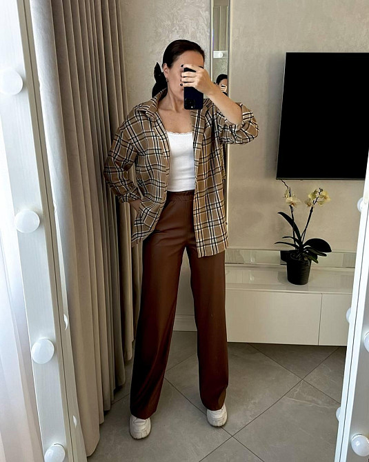 Женская повседневная рубашка в клетку на пуговицах Беж, 48/52 Одесса - изображение 3