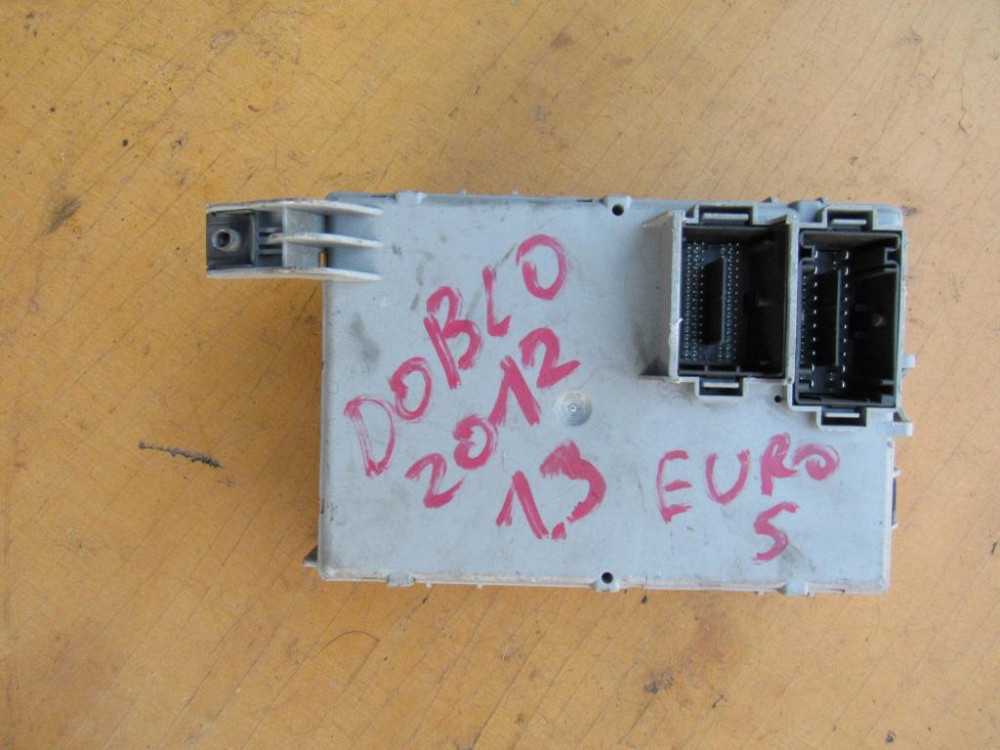 Блок запобіжників Fiat Doblo 2010-2015 (00518855300) Ковель - изображение 1