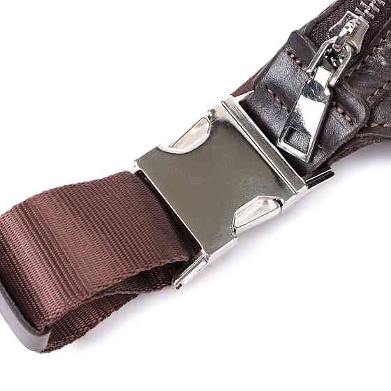 Стильная бананка для мужчин из натуральной кожи GRANDE PELLE 22814 Коричневый Киев