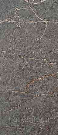 Шпалери вінілові на флізеліні AdaWall Roka 1.06х10 під камінь структурні чорні прожилки золотом 23107-5 Київ