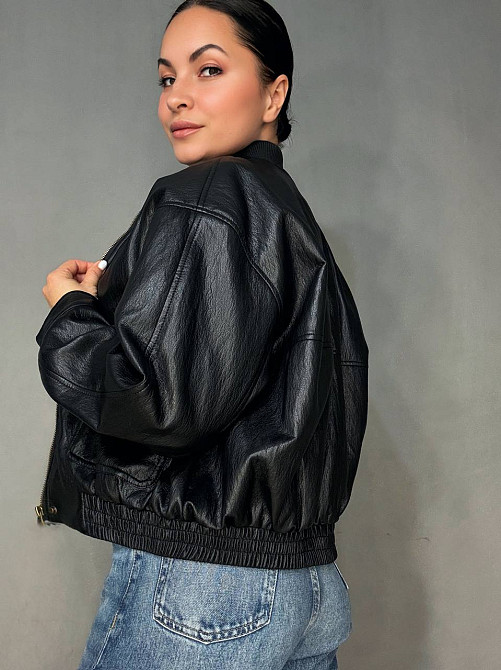 Куртка женская Lady Yep 10048 бомбер из экокожи оверсайз черная, черный, S Киев - изображение 2