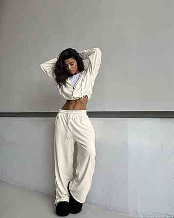 Женский повседневный трендовый велюровый костюм Молочный, 42/46 Одесса