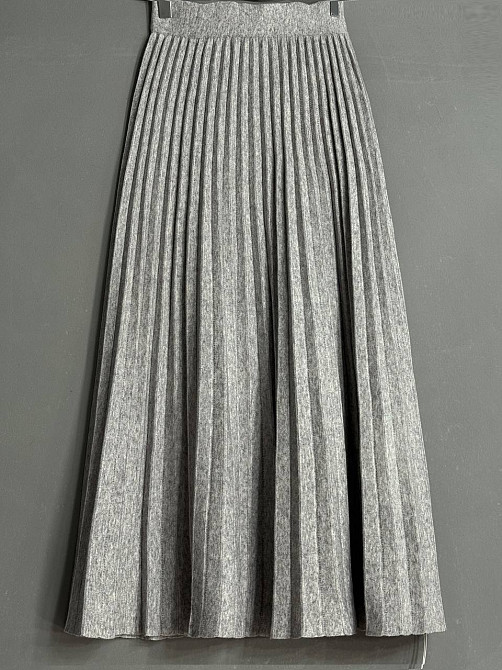 Спідниця жіноча Accorddream 62313 вʼязана пліссе міді на резинці, сірий, one size Київ - фото 9
