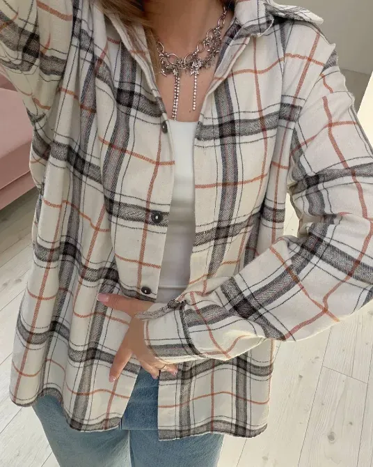 Рубашка удобная, свободная и выглядит стильно без лишних усилий Одесса - изображение 4