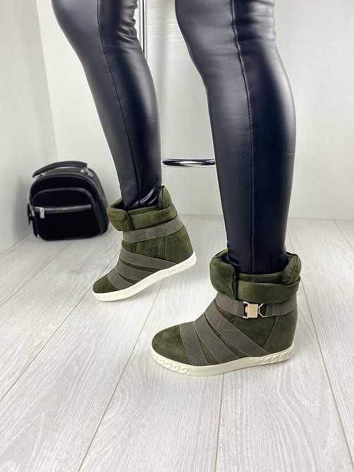 Снікерси жіночі SEASTAR зелені еко-замша 38р. (1103) Коломия - фото 1