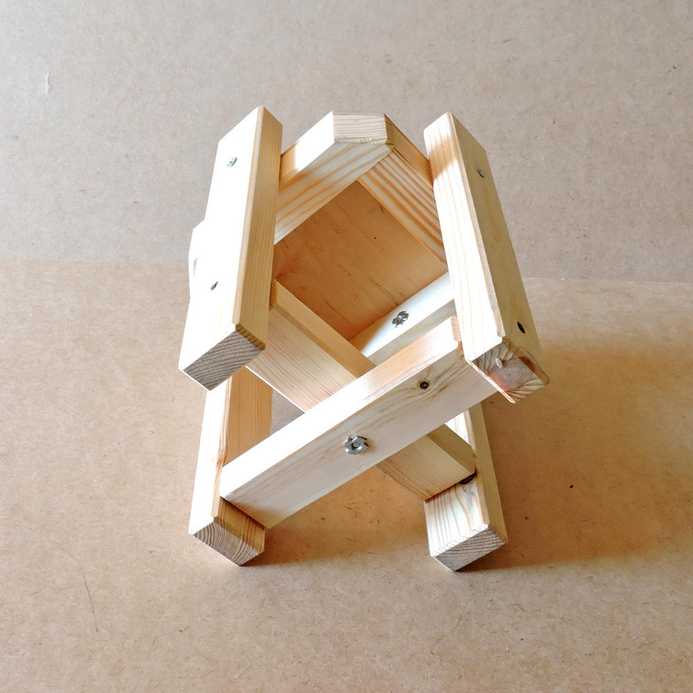 Подставка для цветов 