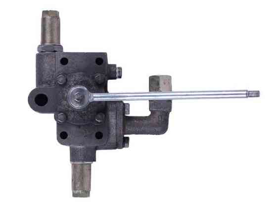 Розподільник із краном для трактора Хінтай 120, 2 Мукачево