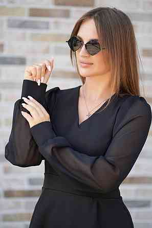 Жіноча ефектна міні сукня із шифоновими рукавами костюмка Чорний, 44 Одеса