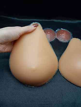 Реалістичні силіконові груди IVITA розмір D / 110A / 105B / 100C 18.5*14.3*5.2см Луцьк