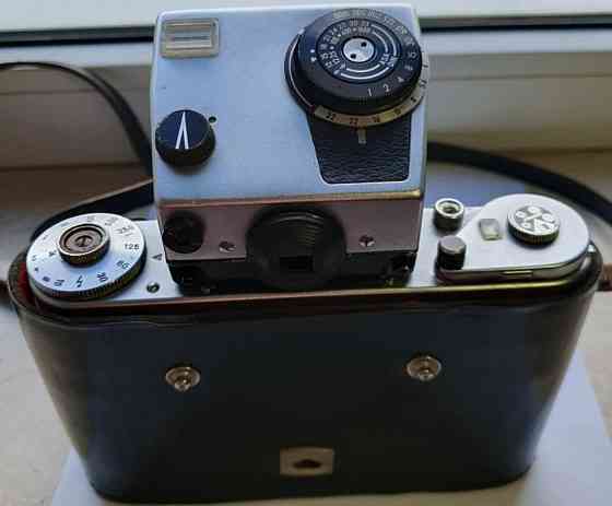 Середньоформатний плівковий фотоапарат Pentacon Six TL з об'єктивом Carl Zeiss Jena DDR Biometar 2.8/80 Харків