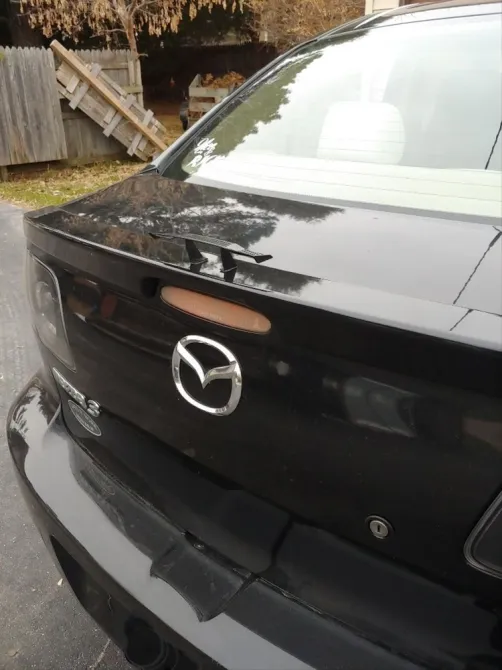 Спойлер-мини под карбон Чёрный на авто Киев - изображение 1