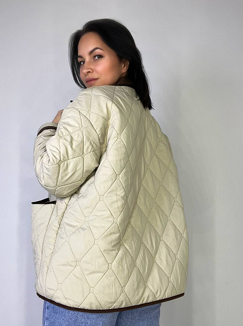 Куртка жіноча Lady Yep 9090 сорочка оверсайз стьобана демісезонна на гудзиках комбінована з вельветом бежева, бежевий, L Київ - фото 2