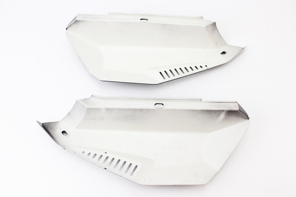 Пластик бічний лев, правий. к-кт 2шт ЧОРНИЙ Киев - изображение 2