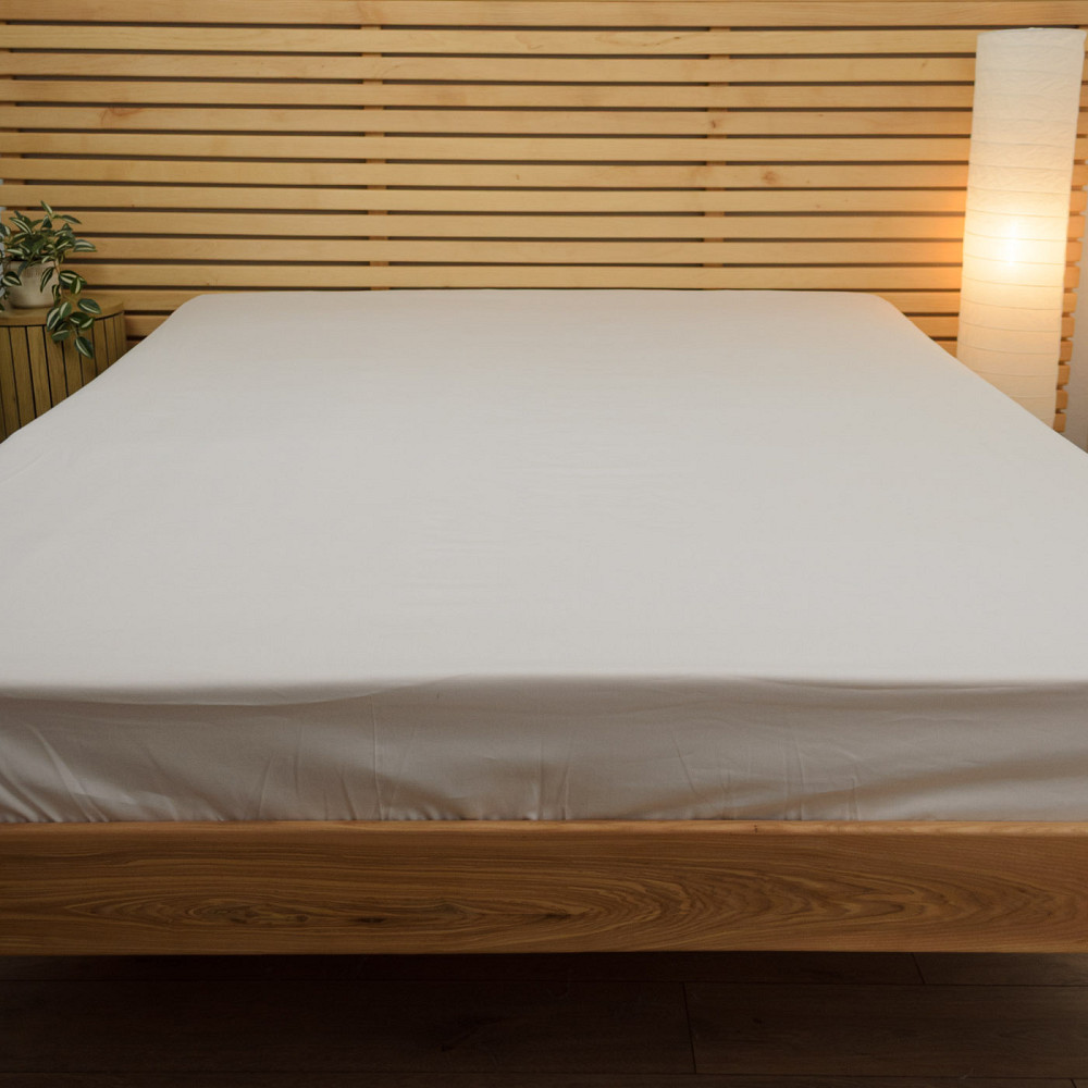 Простынь на резинке полутороспальная сатин 100% хлопок 140х200х35см 125г/м2 (Белый) Сумы - изображение 1