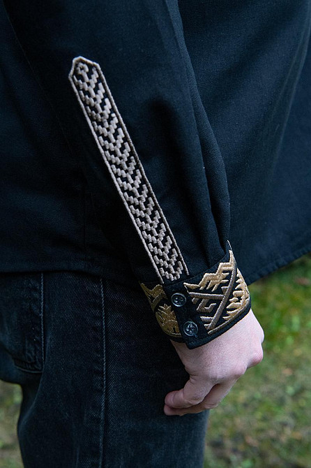 Вышиванка мужская, льняная, с длинным рукавом, черная, лен - Одежда, топ Киев - изображение 3