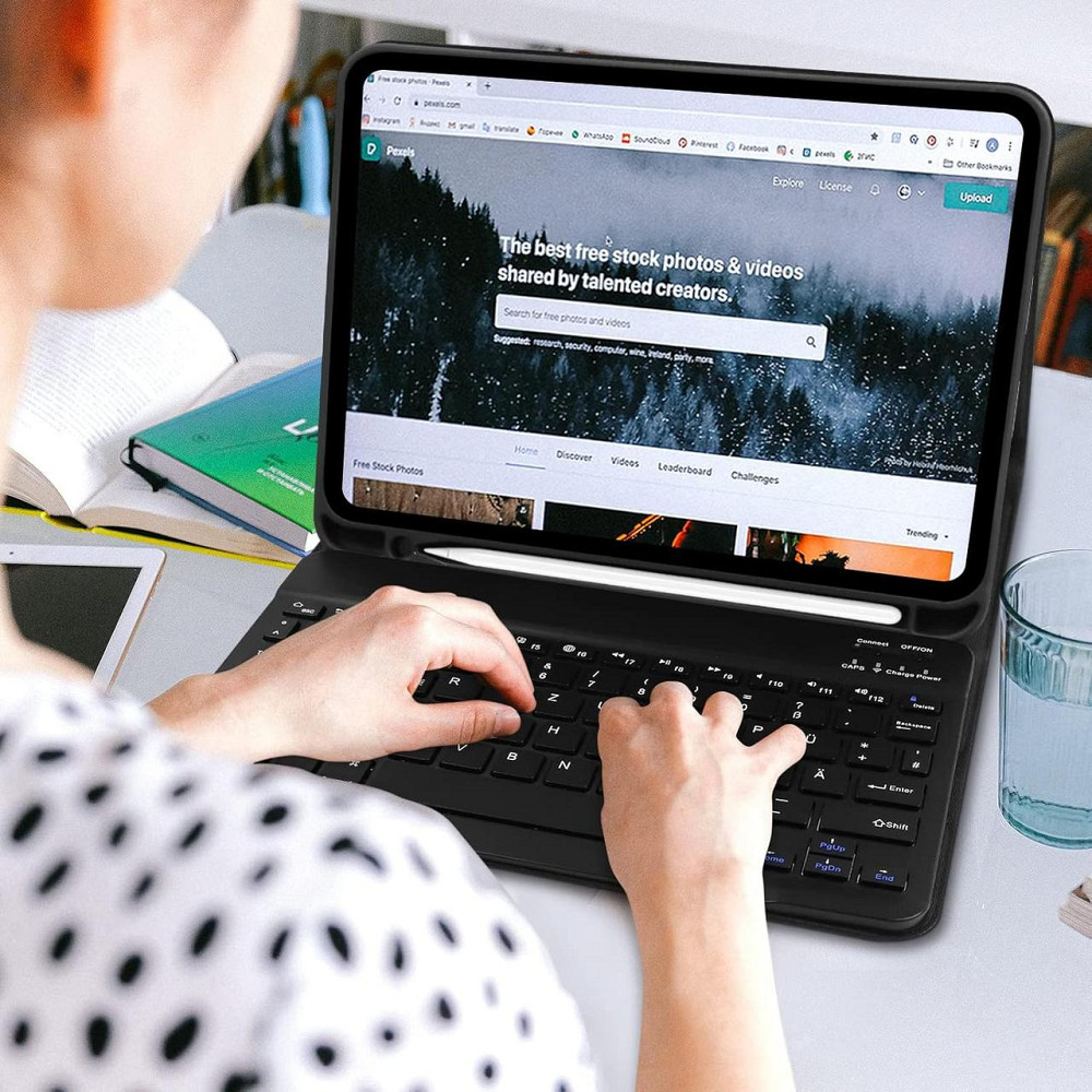 Чохол клавіатура для iPad 10-го покоління (2022) A2696 / A2757 / A2777 з тримачем для олівців Дніпро - фото 8