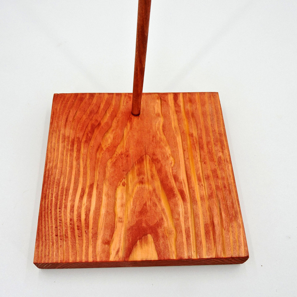 Подставка для кукол 