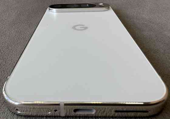 Смартфон Google Pixel 9 Pro 16/128GB Porcelain ( Global Version) Київ