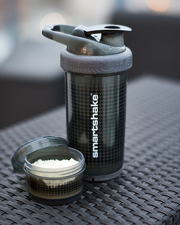 Шейкер спортивний SmartShake Revive 25oz/750ml Black Кам'янське - фото 4