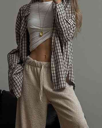 Жіночі стильні теплі штани баранчиків на велюрі. Біг Одеса