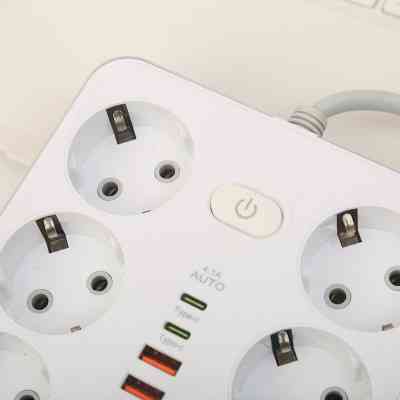 Сетевой фильтр питания XoKo XK-SP-6-4-2-WH Винница