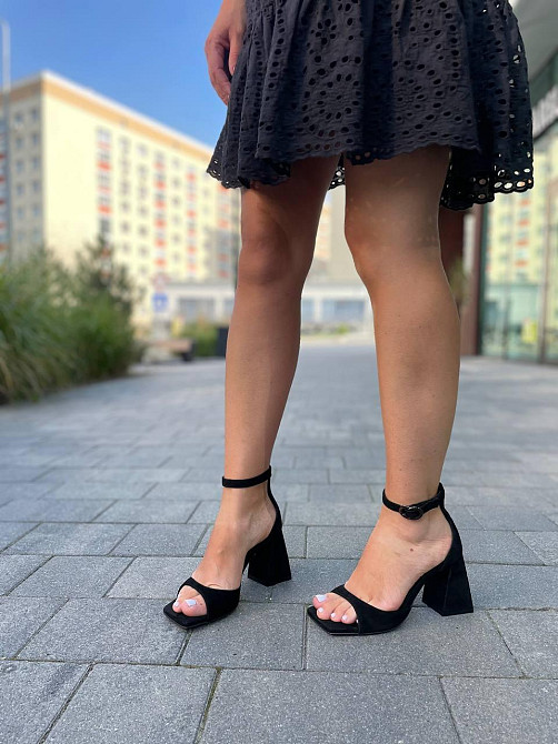 LIRIO Жіночі босоніжки чорні з відкритим носком літні з натуральної замші на підборах LIRIO L03 Коломия - фото 6