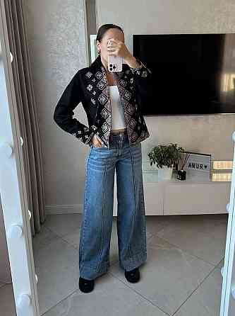 Стильний жіночий вишитий піджак без застібки Чорний Одеса