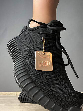 Кросівки жіночі NM 11-301-2 у стилі Yeezy з дихаючої сітки чорні, 36, 23 см Одеса - фото 2