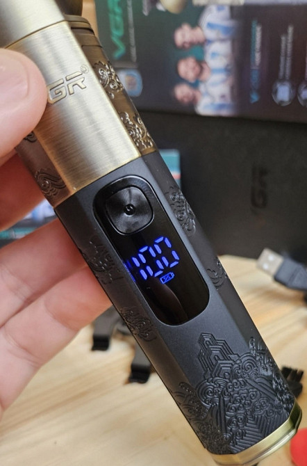 Тример для стрижки VGR V-296, 4 насадки, LED display Киев - изображение 3