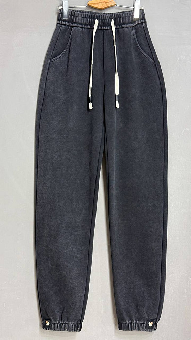 Брюки женские Akfu 507 спортивные джогеры на резинке вареные черные, черный, M Киев - изображение 3