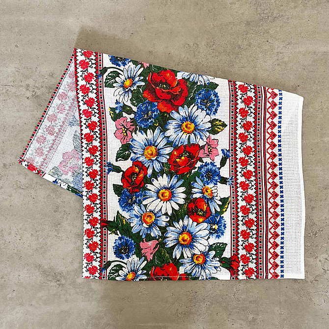 Рушник вафельний з принтом вишивки та квітами GM Textile 35х61см 180г/м2 (Різнокольоровий) Суми - фото 1